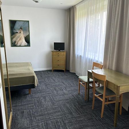 Seven Sisters Apartments With Self Check-In Liepaja Exterior photo